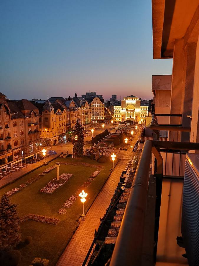 Central View Apartment Timisoara Esterno foto